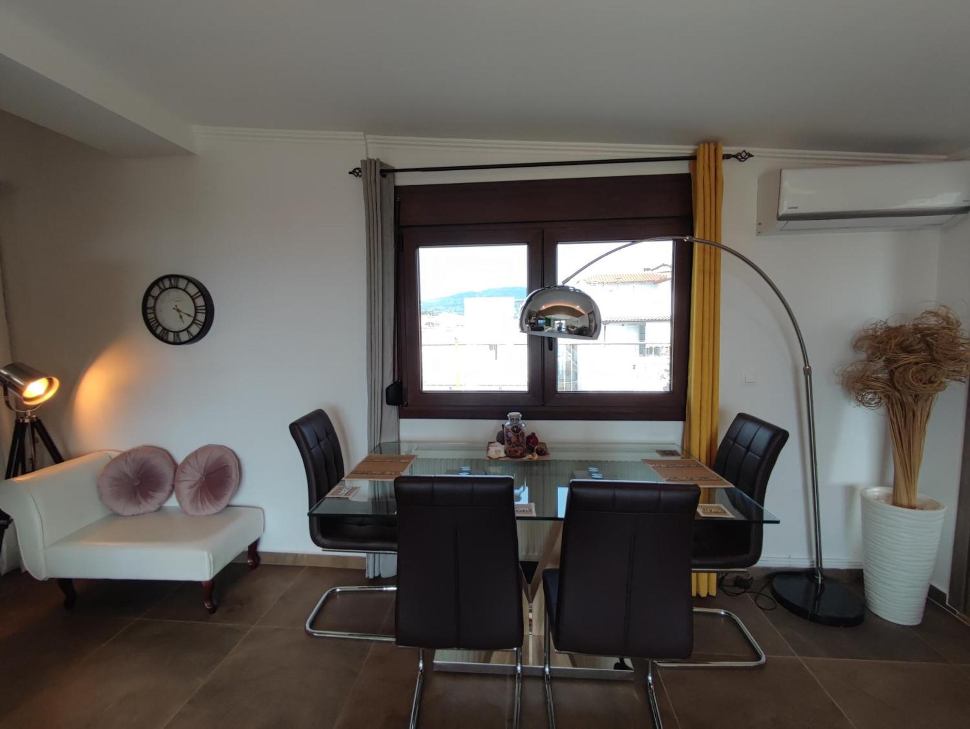新马尔马拉斯Theasis Luxury Panoramic Penthouse公寓 外观 照片